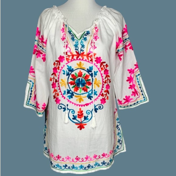 Shoreline Tops - Shoreline Embroidered 3/4 Sleeve Tunic- NWT!!